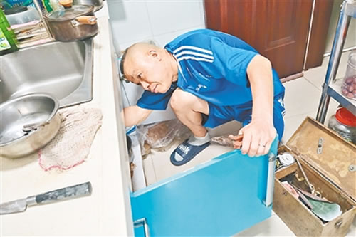 安红1.jpg